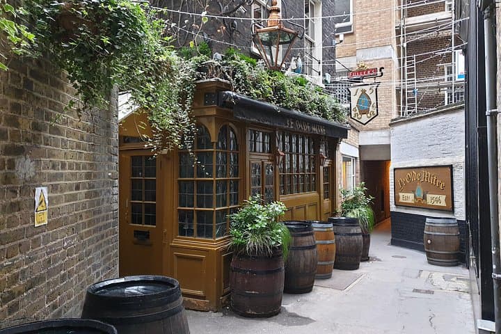 Old Mitre pub