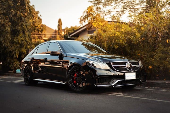 Private Transfer from Heathrow to Gatwick Airport
