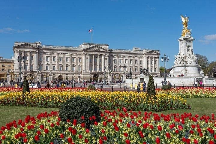Vintage London Bus Tour Including Cruise with London Eye Option