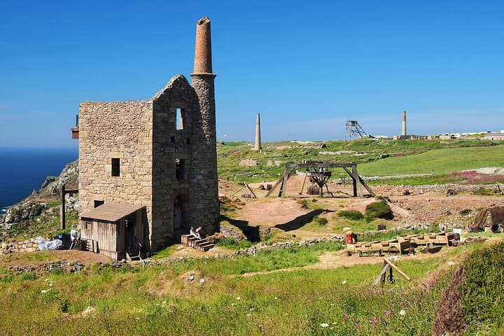 Private Full-Day Tour of Poldark Filming Locations from Cornwall