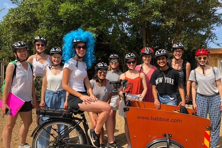 Self-Guided Electric Bike Tour to vineyards and castles in Kent