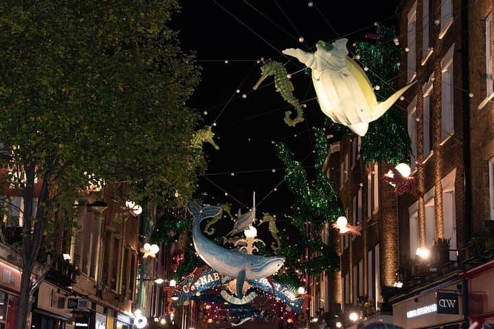 London Christmas Lights Guided Walking Tour