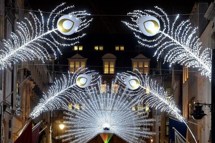 London Christmas Lights Guided Walking Tour