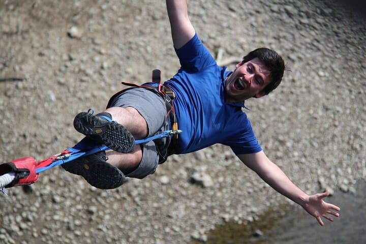 Bungee jump from 40 meters in the stunning valley of Killiecrankie, Scotland