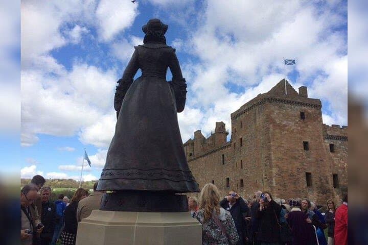 Private Mary Queen of Scots Tour with free self guided MQS Edinburgh Tour