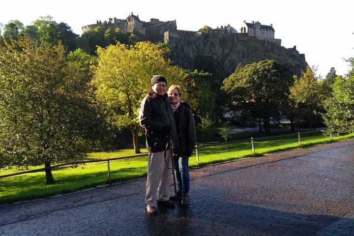Edinburgh Private Custom Walking Tour - Highlights & Hidden Gems