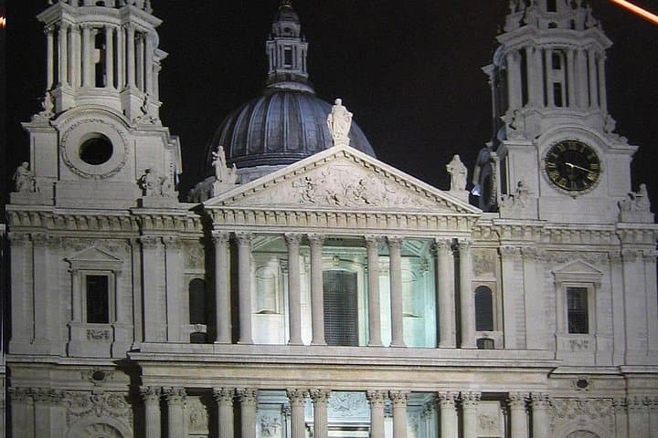 Ghastly Ghost Walking Tour in London