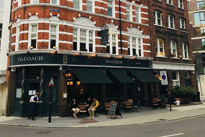 London Quest: Chasing Dickens Through Victorian London