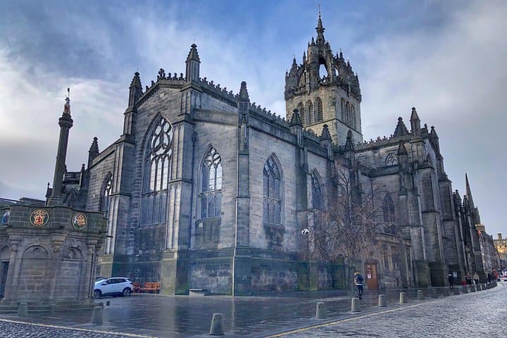 St Giles Cathedral, and the Mercat Cross, Edinburgh
