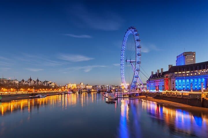 London City Airport to London in a executive Luxury Vehicle Private transfer
