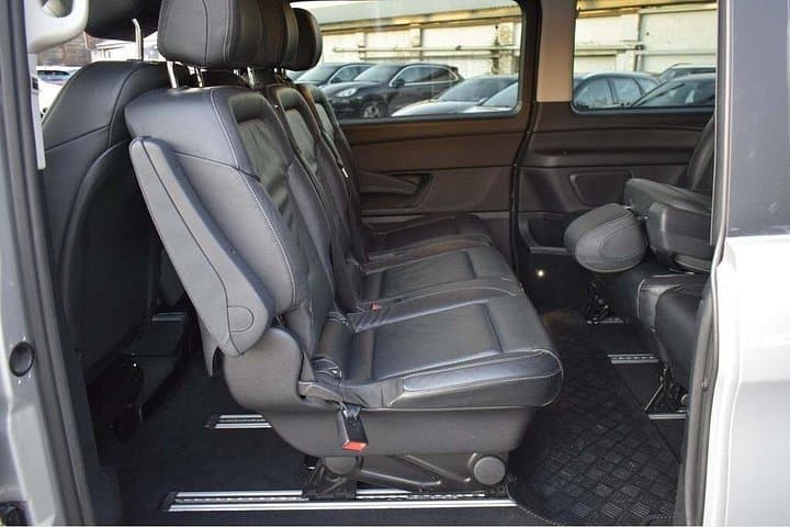Private Dublin Airport Transfer to & from Belfast City