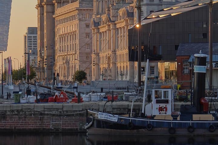 Liverpool Private Walking Tour with a Local