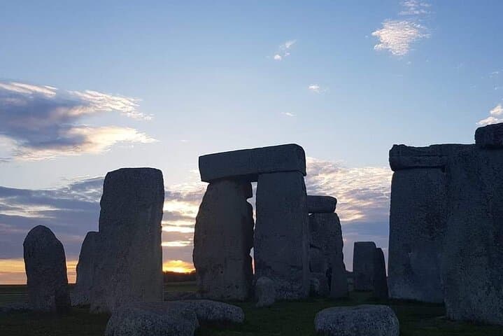 Stonehenge & Bath Private driverTours