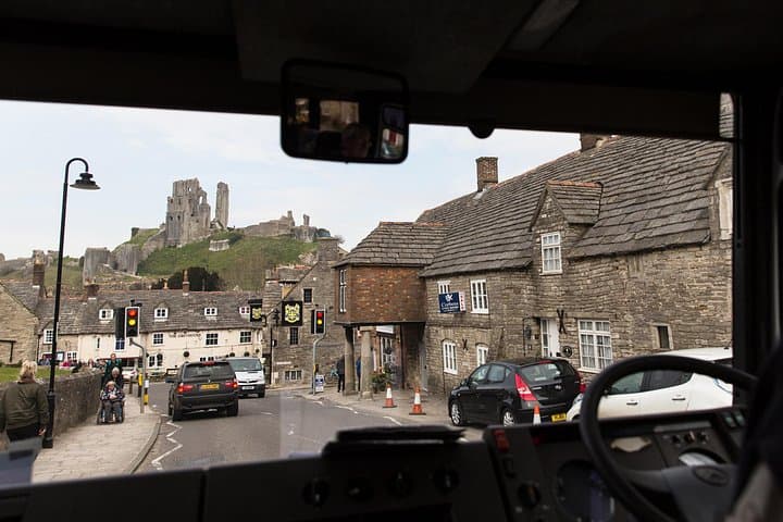 Coming into Corfe Castle