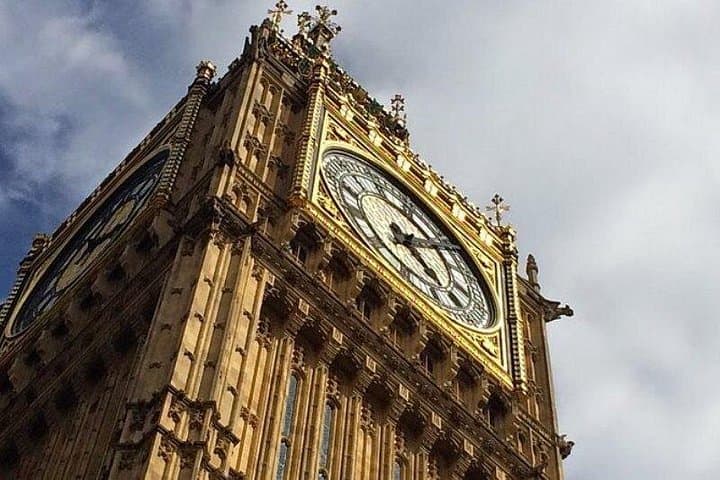 Cruise Transfers from Dover Port to London Heathrow or vice versa 1 to 6 Pax