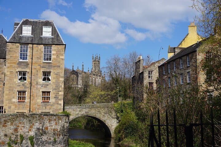 Luxury Transfer Service: London to Edinburgh