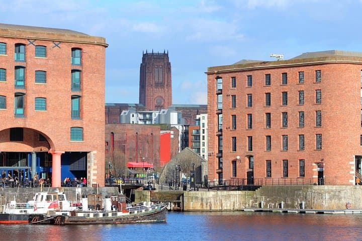 Welcome to Liverpool Tour - 2 Hour Private Walking Tour