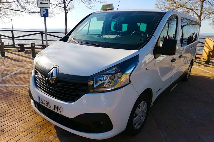 Try find your better than us ! Airport transfer in London HTL - APT (LGW,STN)