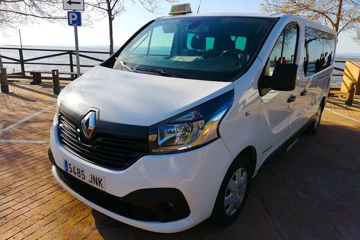 Try find your better than us ! Airport transfer in London APT-HTL(STN,LYC)