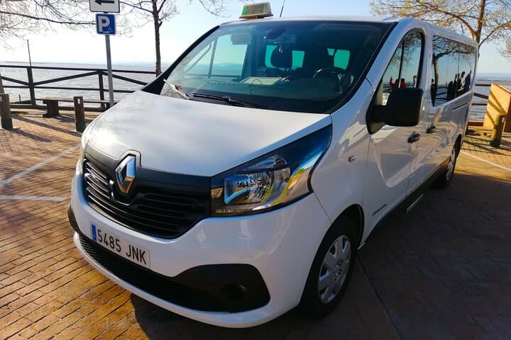 Try find your better than us ! Airport transfer in London HTL-APT (STN,LCY)