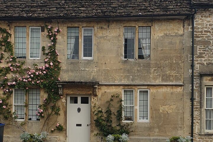 Private driver tours to Cotswolds, Blenheim Palace, or Oxford