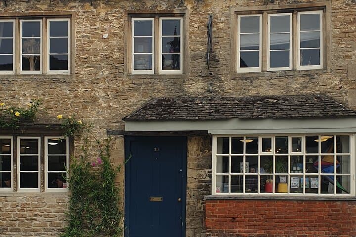 Private driver tours to Cotswolds, Blenheim Palace, or Oxford