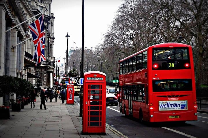 Highlights of London Full Day Guided Tour