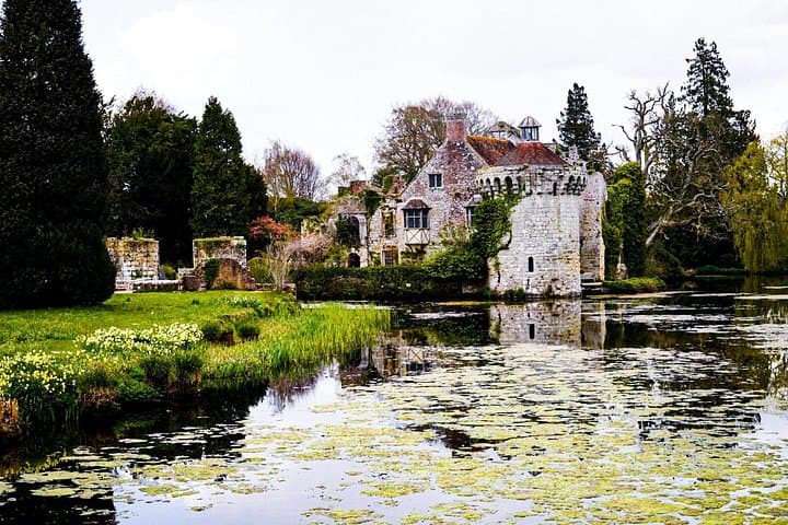 English Castles & Gardens Weekend from London