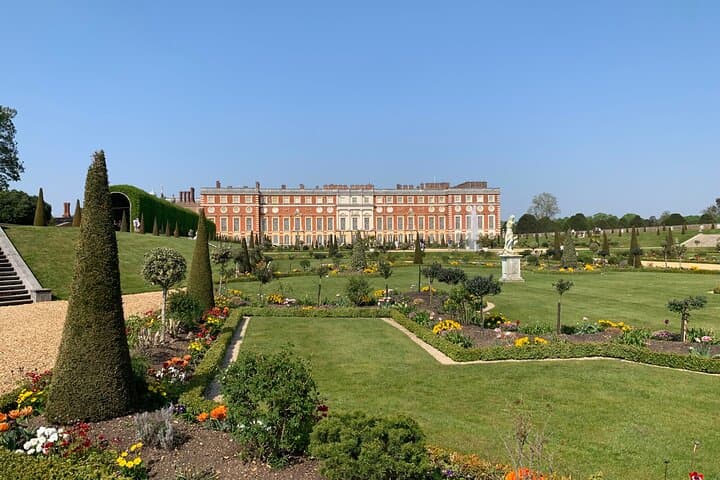 Southampton Pre Cruise From London Via Hampton Court Palace