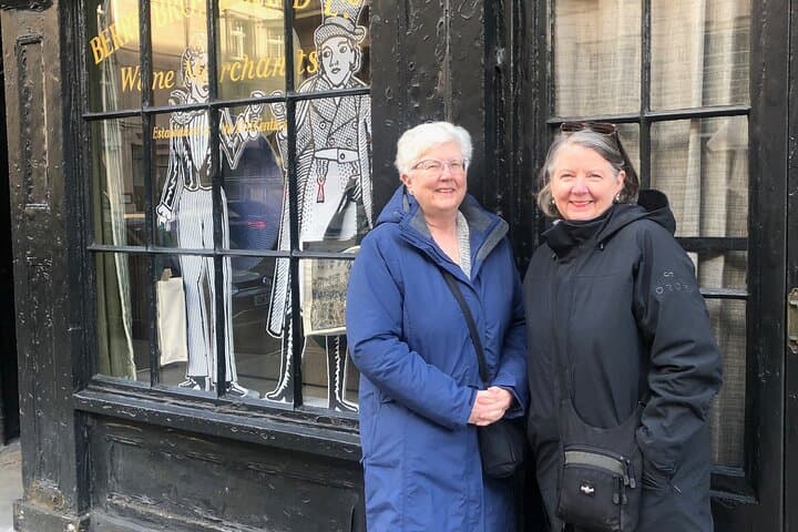 Private Tour: Downton Abbey London Locations by Taxi
