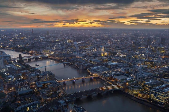 London Tour App, Hidden Gems Game and Big Britain Quiz (1 Day Pass) UK
