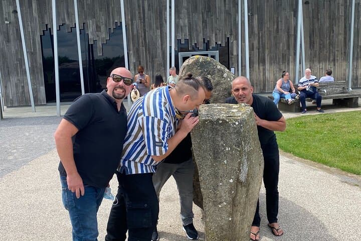 Kissing the stones brings luck!