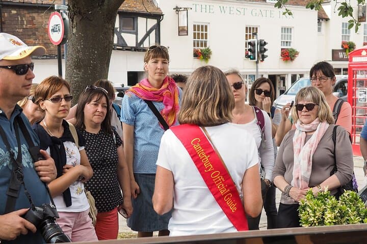 Canterbury City Guide with group