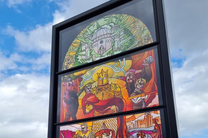Belfast: Glass of Thrones Walking Trail