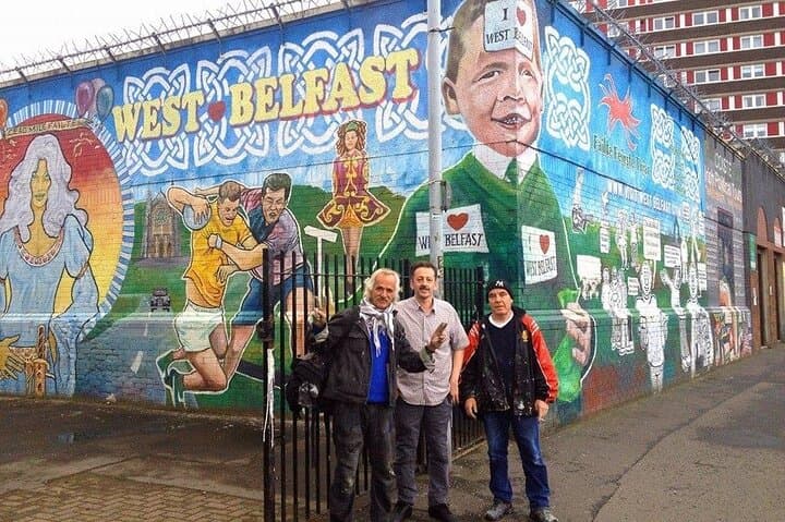 The Troubles and iconic award winning taxi 2hr private cab tour