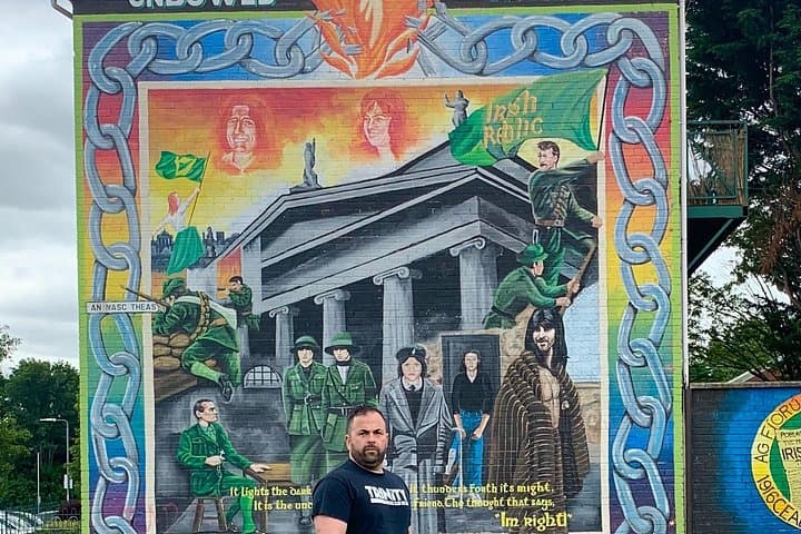 Hunger striker mural