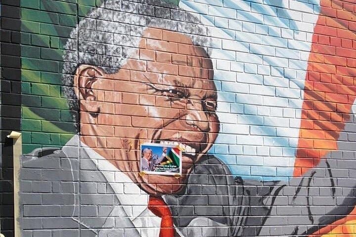 International wall