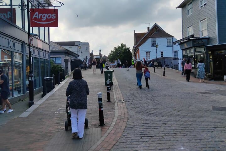 Eccentric Lewes: A Self-Guided Walking Tour