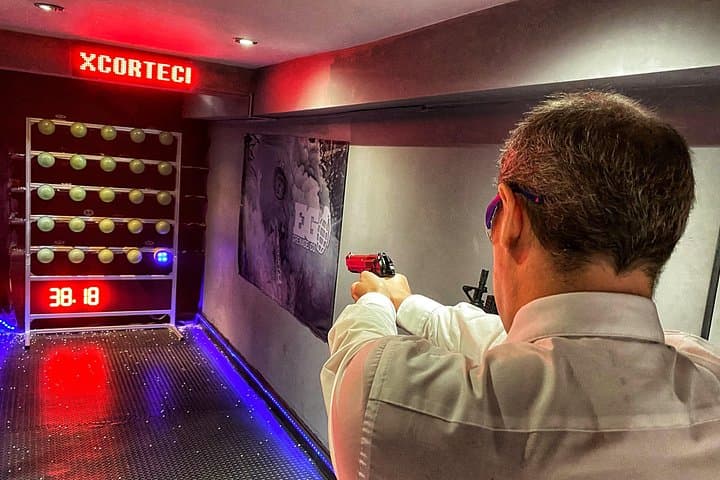 Spy for a day London VIP shooting - All Inclusive - Private Tour