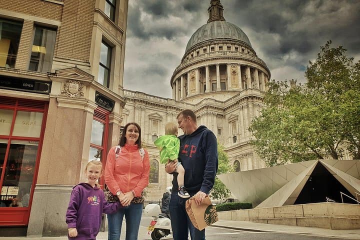Black Cab Tour of London - Narrated Taxi Tour Guide - History Sightseeing