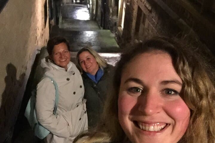 Edinburgh Night Tour with a Local Guide: Private & 100% Personalized