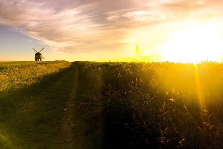 Warwick Tour App, Hidden Gems Game and Big Britain Quiz (1 Day Pass) UK