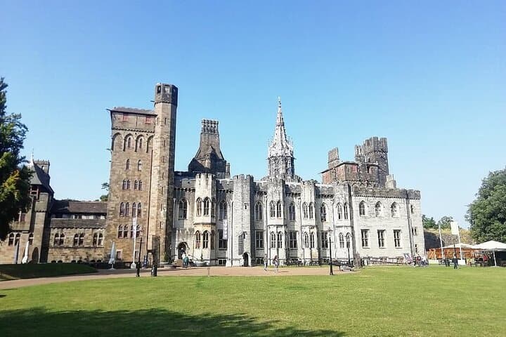 Cardiff Private Dark History Tour