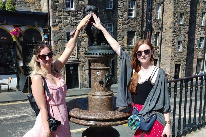 Edinburgh: History & Culture - Private Walking Tour