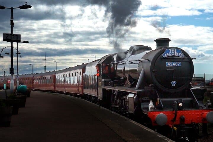 'Hogwarts Express' Jacobite Steam Train