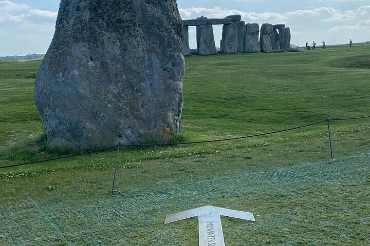 The Solstice line at the entrance of the henge