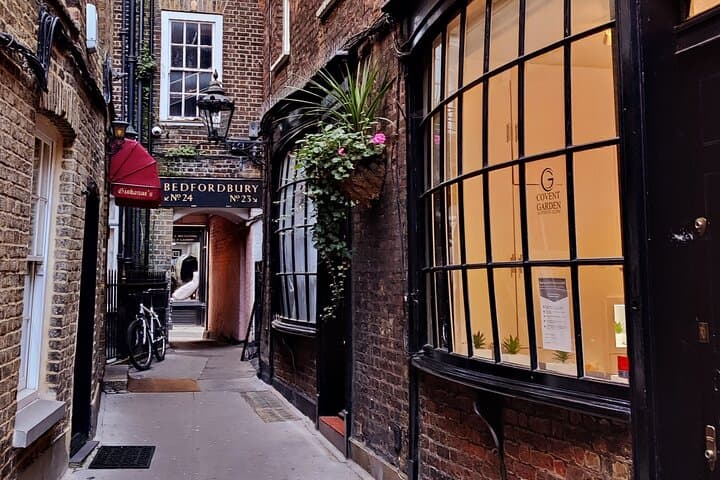 Dart down Dickensian alleyways.
