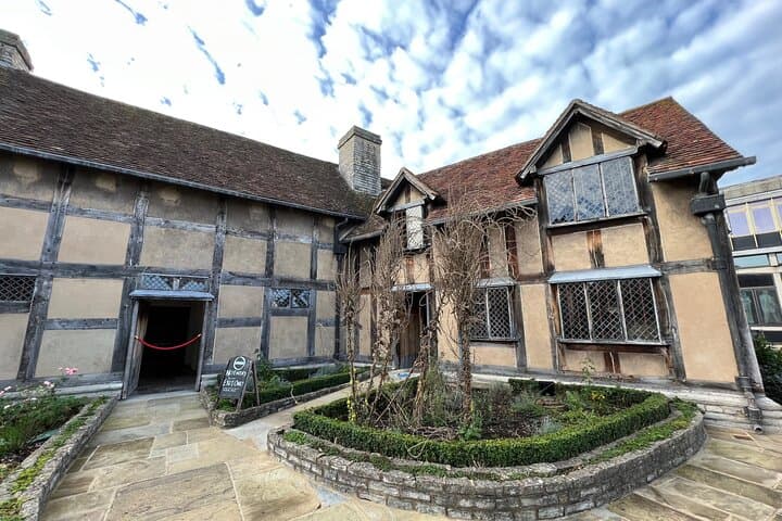 Shakespeares garden view of house