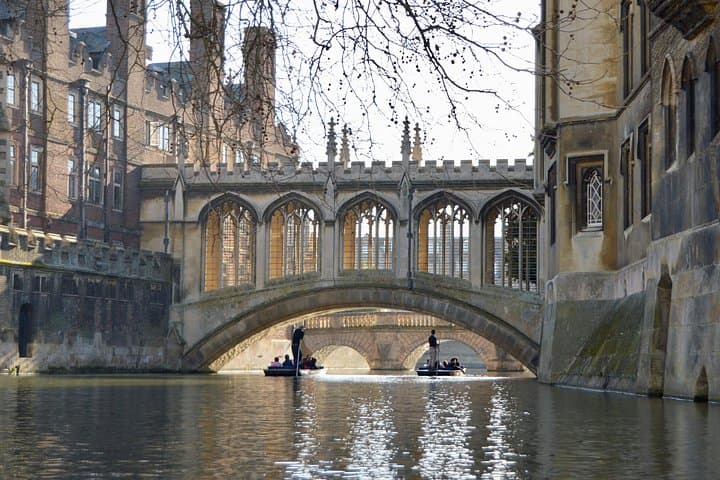 Shared Punt Tour - Cambridge
