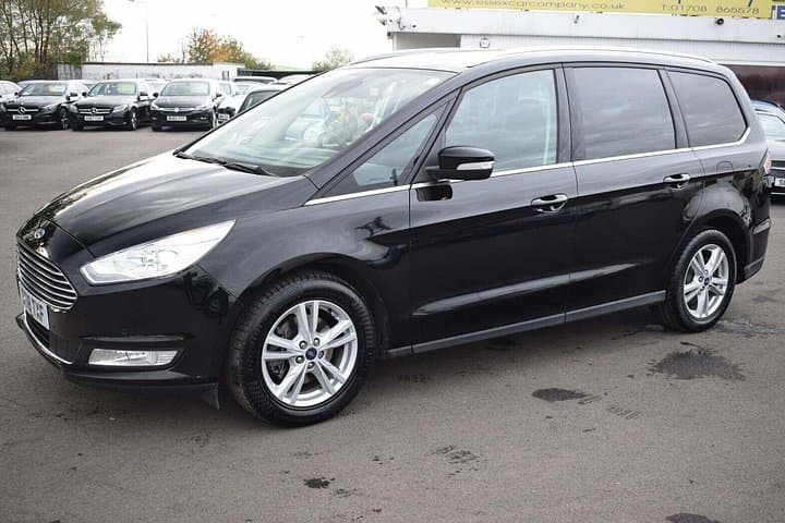 MPV Vehicle for Journey Heathrow to London
